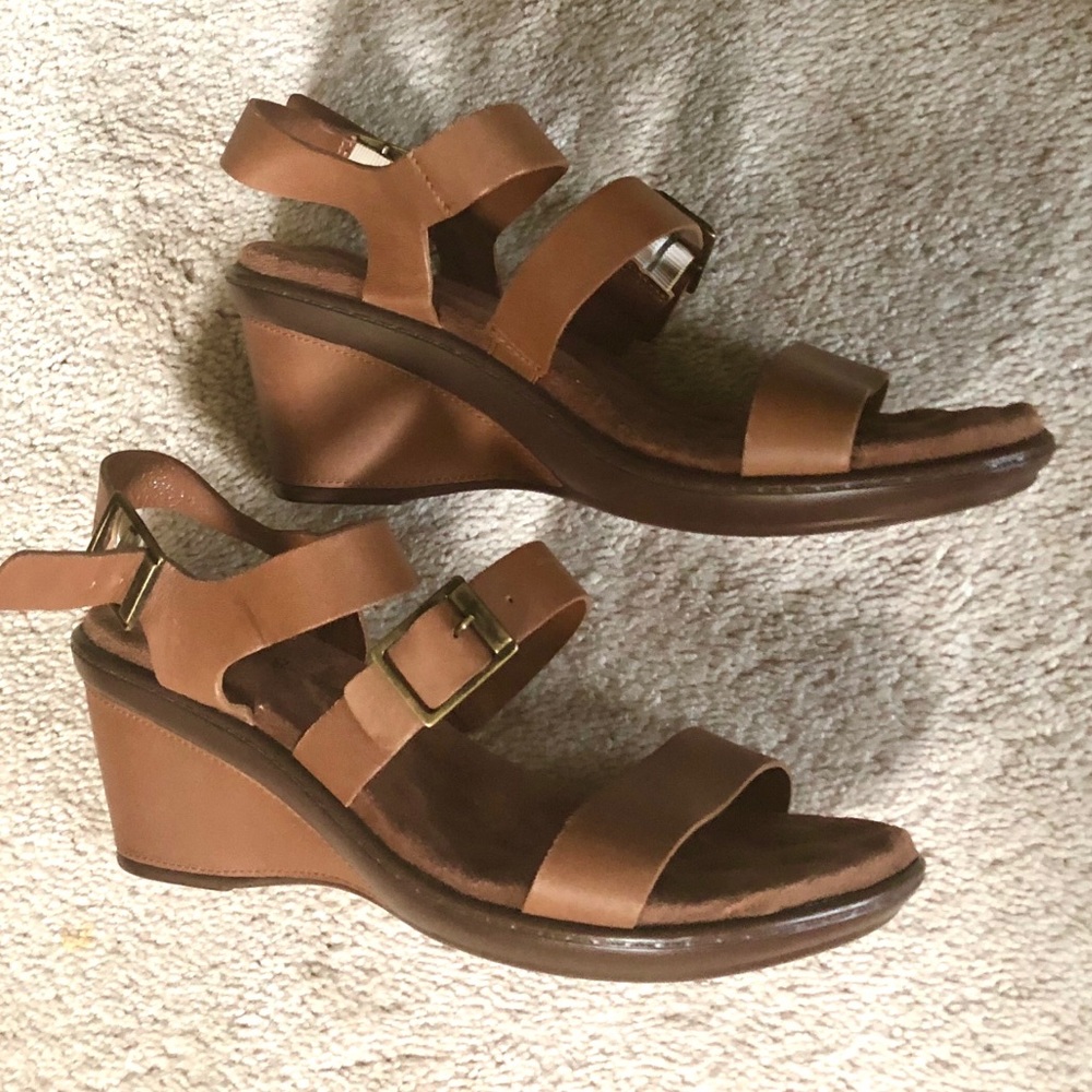 Walking Cradles Brown Wedge Sandals Sz 9-1/2